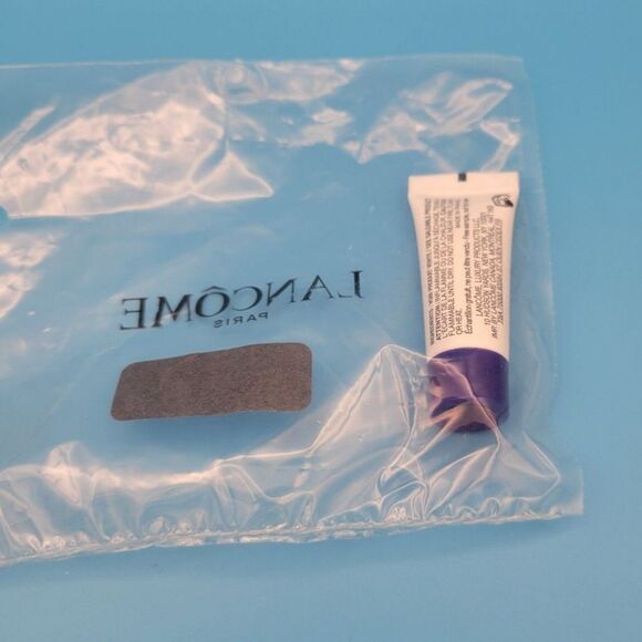 SEALED Lancome Renergie Lift Multi-Action Ultra Correcting Eye Cream - New - Picture 2 of 2